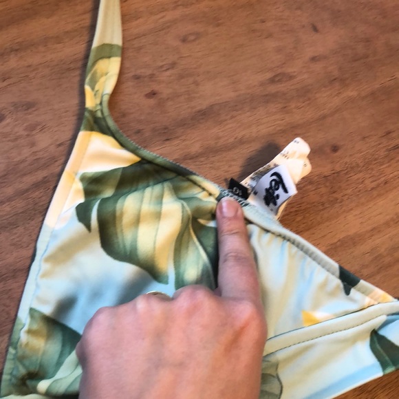 🌸 3 for $9🌸 - Picture 3 of 5